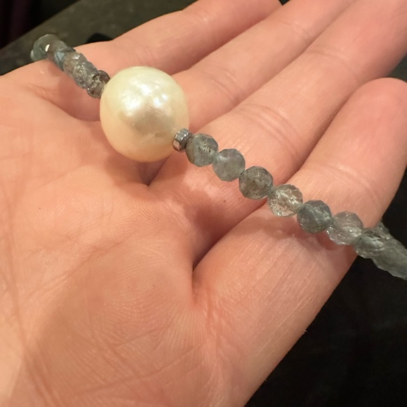 NEW Large Freshwater Pearl and Crystal necklace with 925 sterling silver closure - Picture 5 of 10